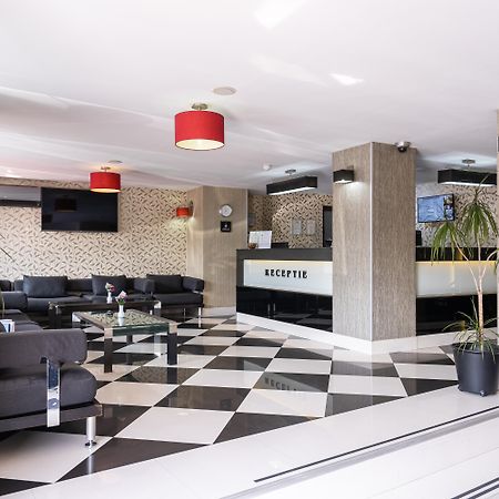Hotel Parliament Bucharest Luaran gambar