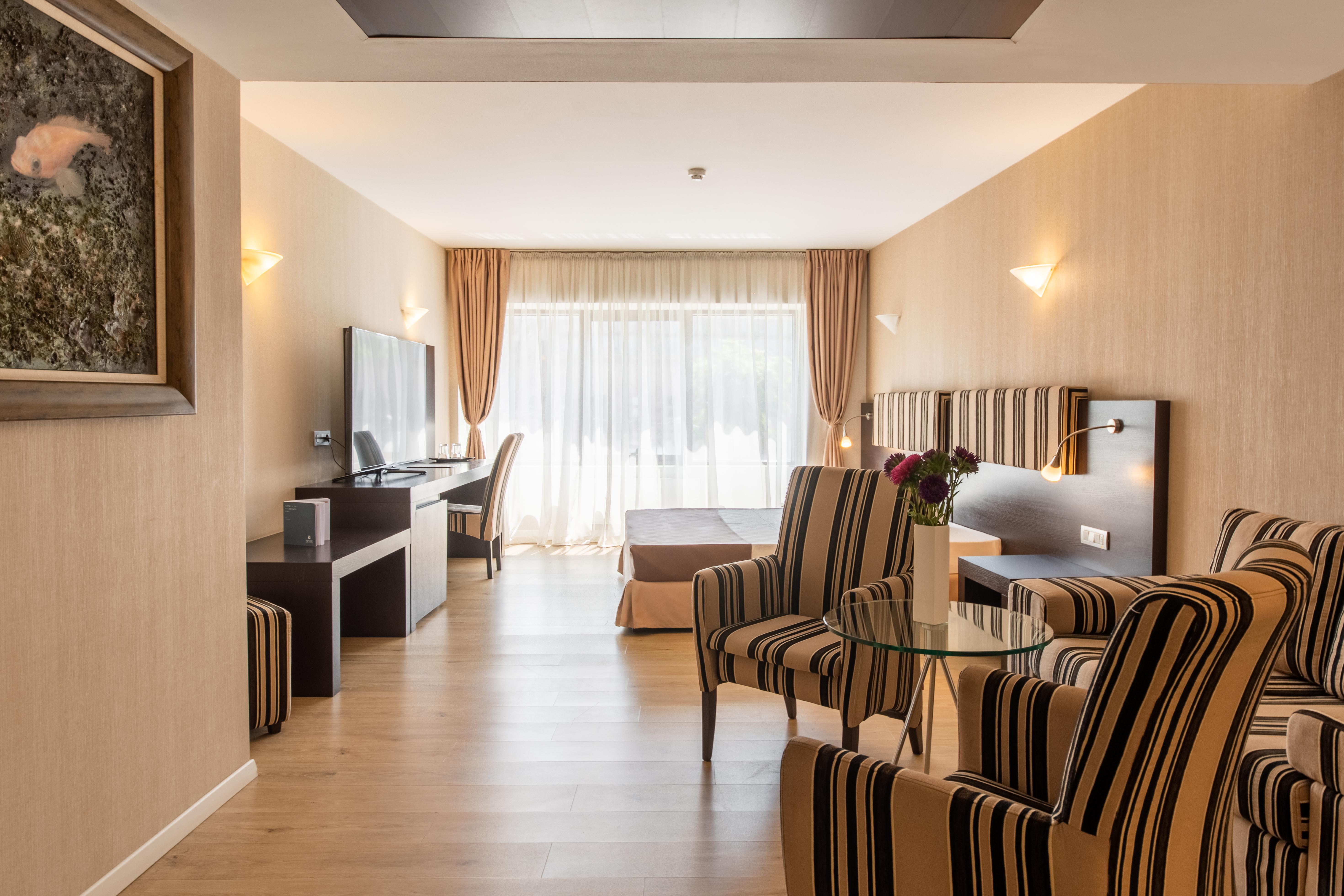 Hotel Parliament Bucharest Luaran gambar