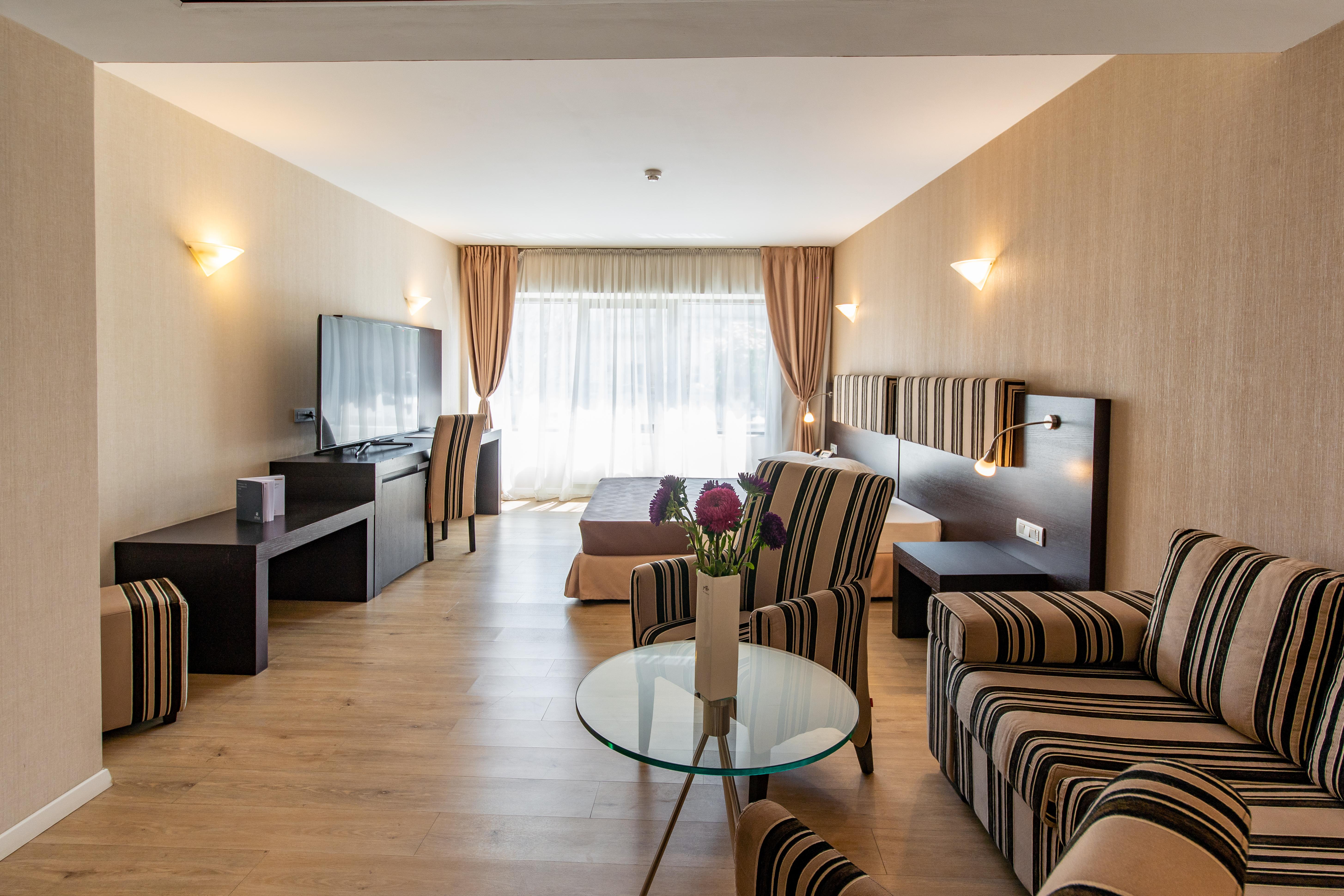 Hotel Parliament Bucharest Luaran gambar