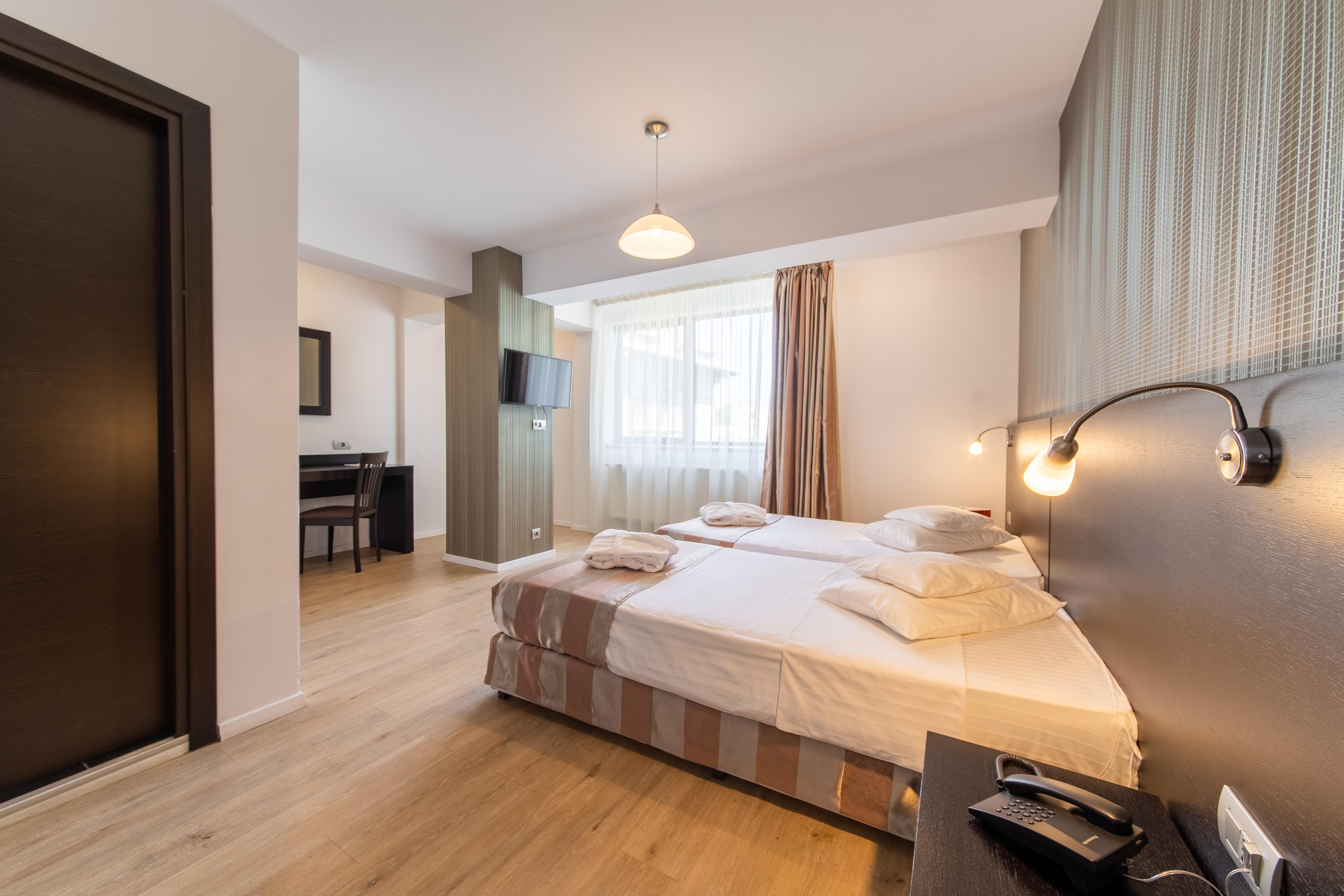 Hotel Parliament Bucharest Luaran gambar