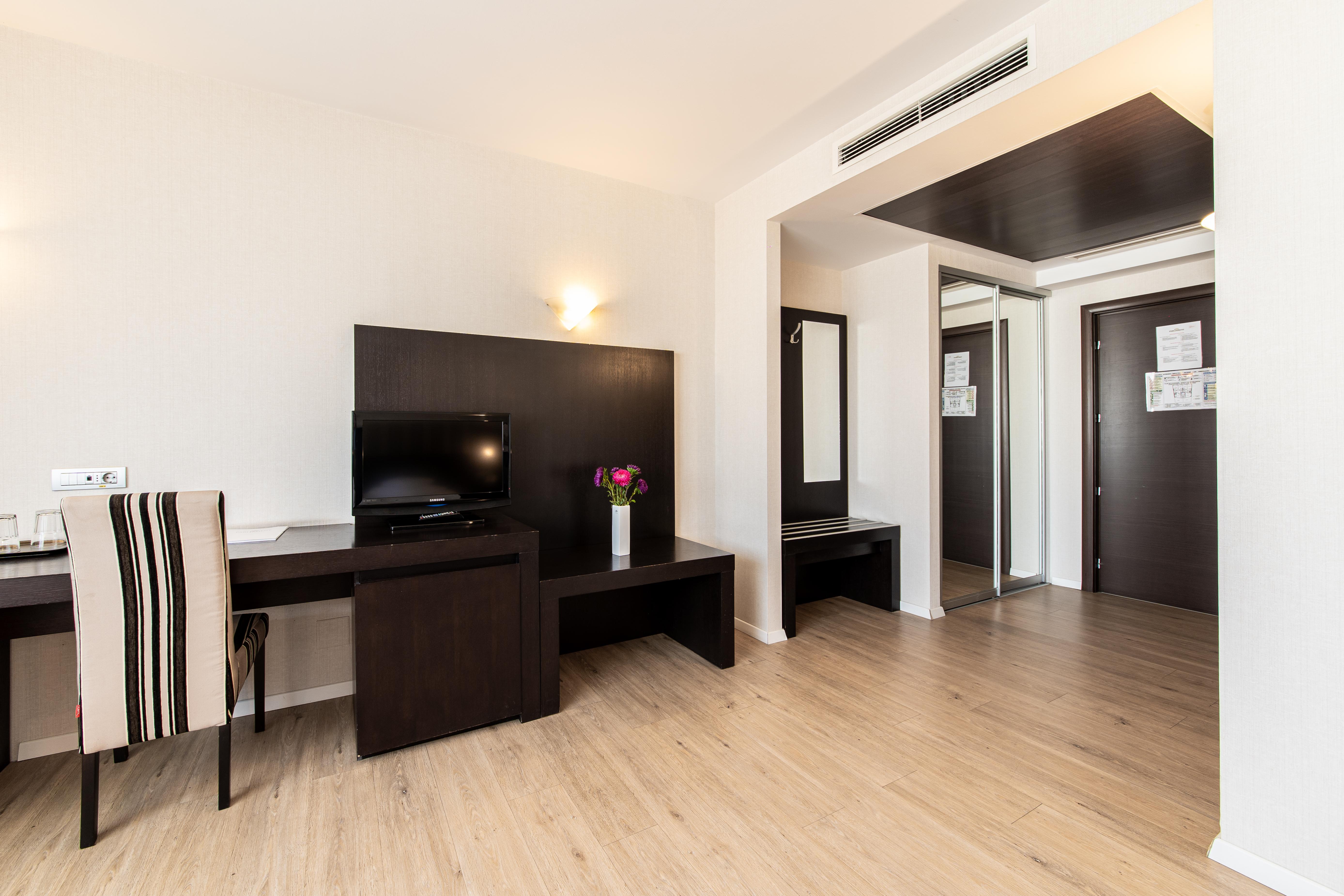 Hotel Parliament Bucharest Luaran gambar